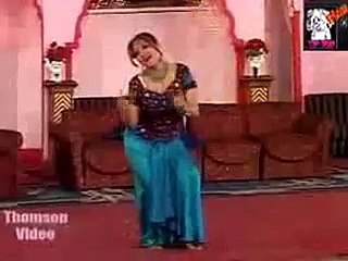 Pakistani stage dance mujh ko badname kard 2015