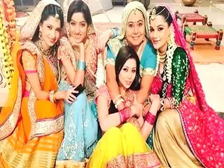 Diya Aur Baati Hum 24 july 2015 Amit Dolawat to enter as Himanshu Dubey Sandhya039s first target