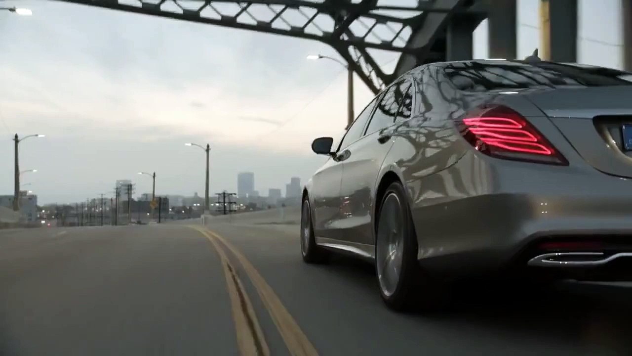 Reklama Commercial Mercedes Benz S-Class model 2014