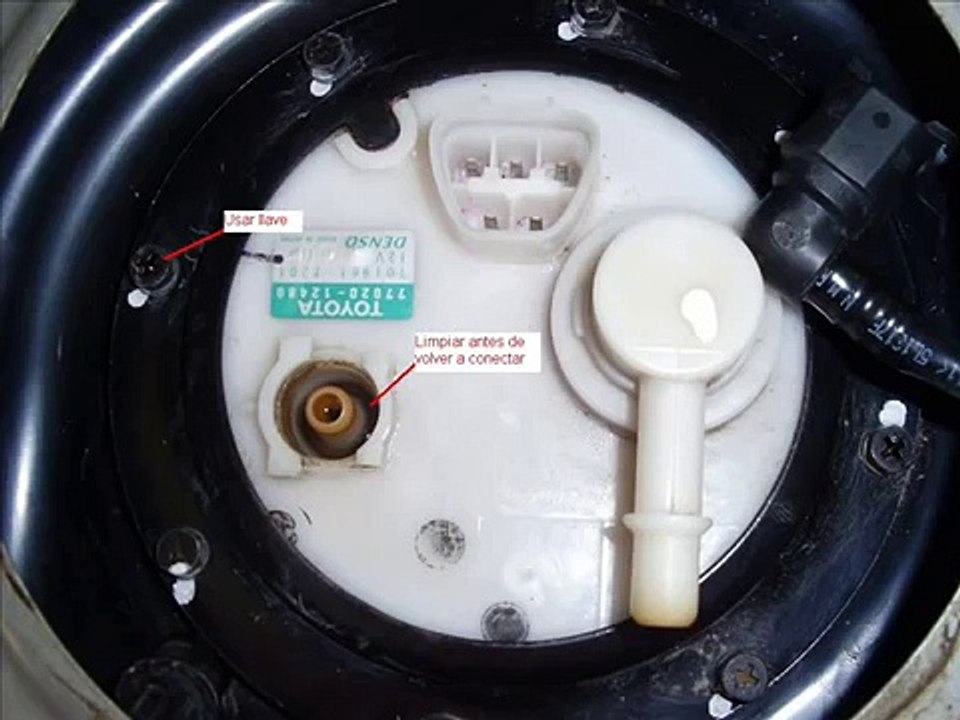 Change Fuel filter Toyota Corolla or Fielder Cambio de filtro nafta