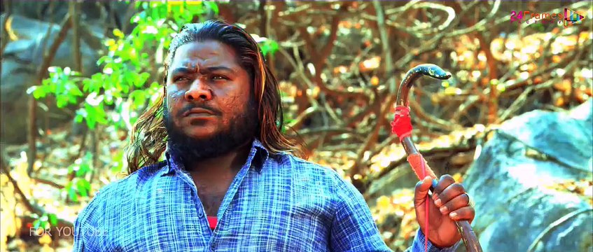 Banane tueuse d'un policier indien (Singham123)