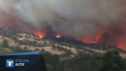 Californie : un incendie fait rage près de la "vallée des vins"
