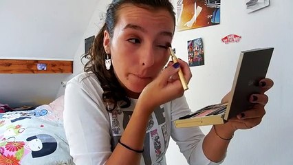 Tuto • Comment se maquiller à 14 ans avec les yeux marron ?