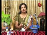 Swapna Venugopal demonstrates ceramic basket craft