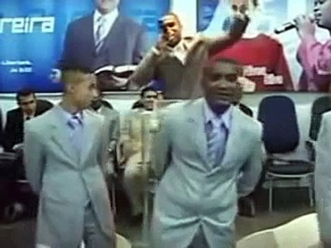 FINAL DOS DIAS : DANÇANDO FUNK NA IGREJA ASSEMBLEIA DE DEUS DOS ULTIMOS DIAS
