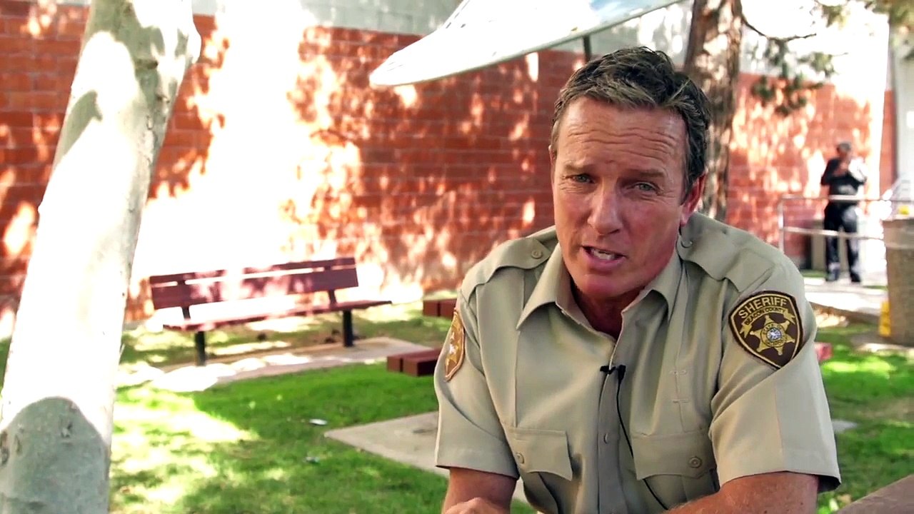 (Holland Roden France) Teen Wolf -  Stranded on a Deserted Island  Official Bonus Clip