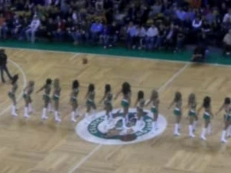 Pom Pom girls Celtics