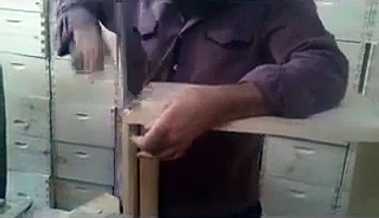 تجميع صندوق خلية