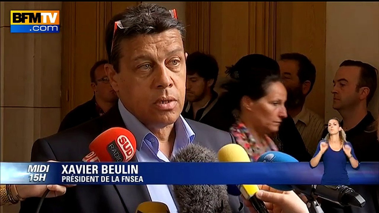 Prix du lait: "C'est un  accord complet", déclare Xavier Beulin, président de la FNSEA