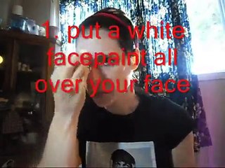 Halloween: Easy face paint for kids - vampire