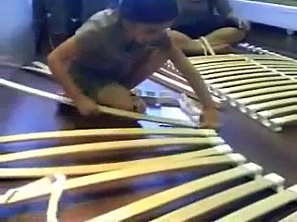 Montage sommier IKEA