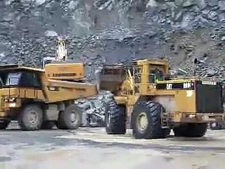 CAT 988F ,769D VS LIEBHERR R964C Carrière de lepuix gy (90)