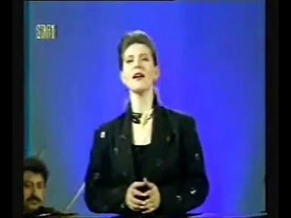 Ayşegül Durukan - Kalmadı bende ne arzu ne gönül.wmv