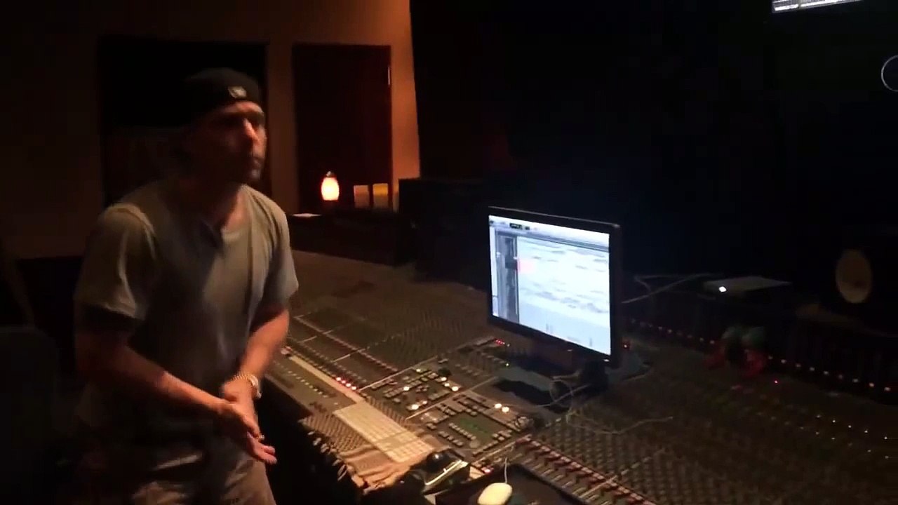 Late Night Justin Bieber Studio Session Recording "Looking For You" Feat. Migos ♫