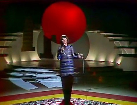 Mireille Mathieu - Apprends-moi (Système Deux, 02.05.1976)