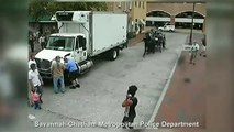 WATCH: Runaway Horse Takes Tourists On Wild Ride Through Downtown Savannah Georgia (VIDEO)