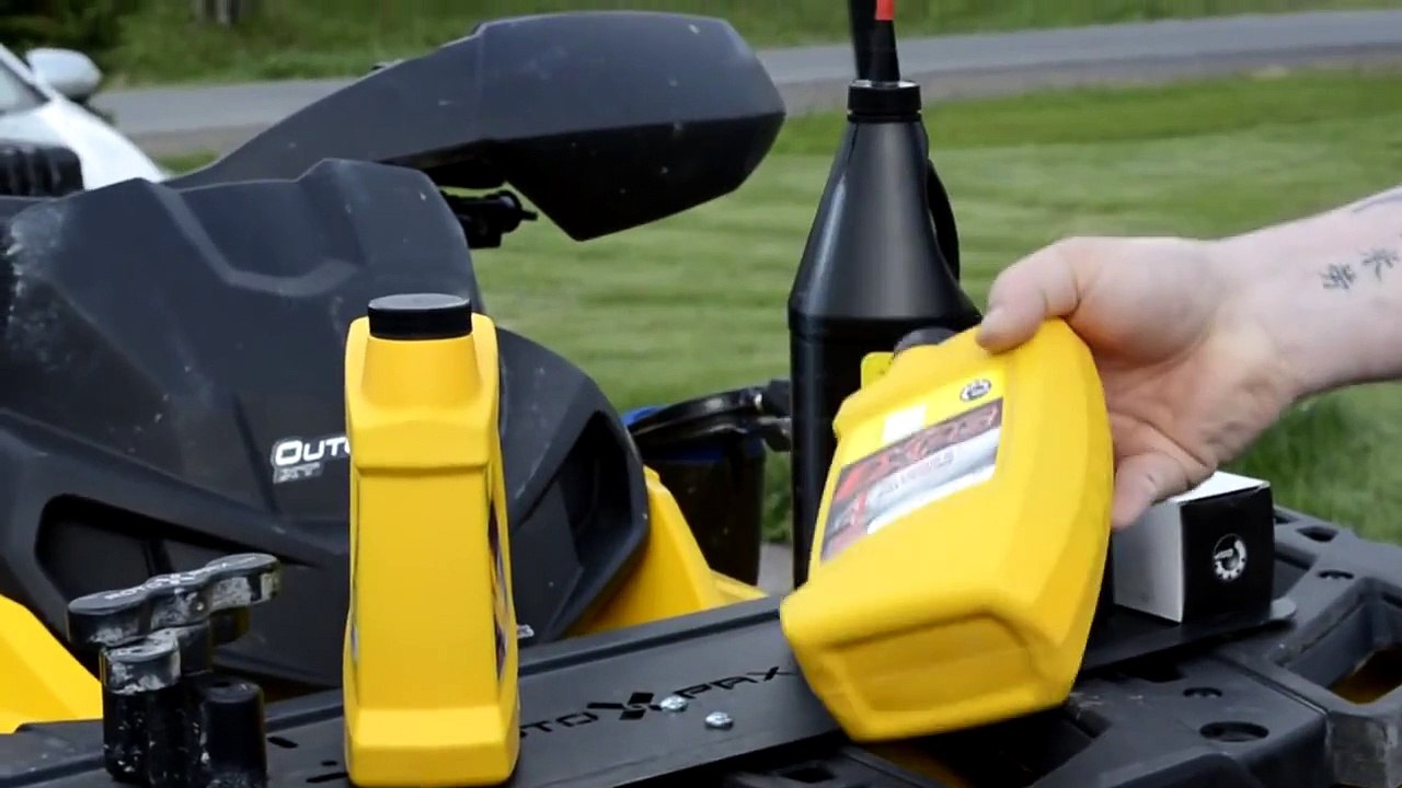 Engine & Gearbox Oil Change CanAm Outlander 1000XT video Dailymotion