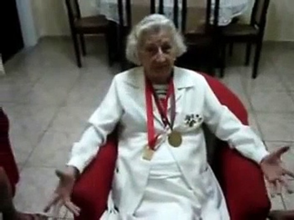 HINO NACIONAL COM LETRA DA INTRODUÇÃO