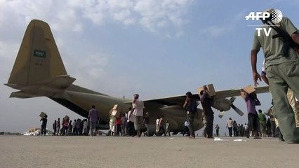 Yemen airport attacked during aid delivery