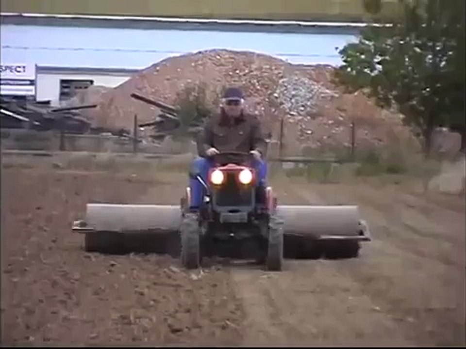 Kubota B6000
