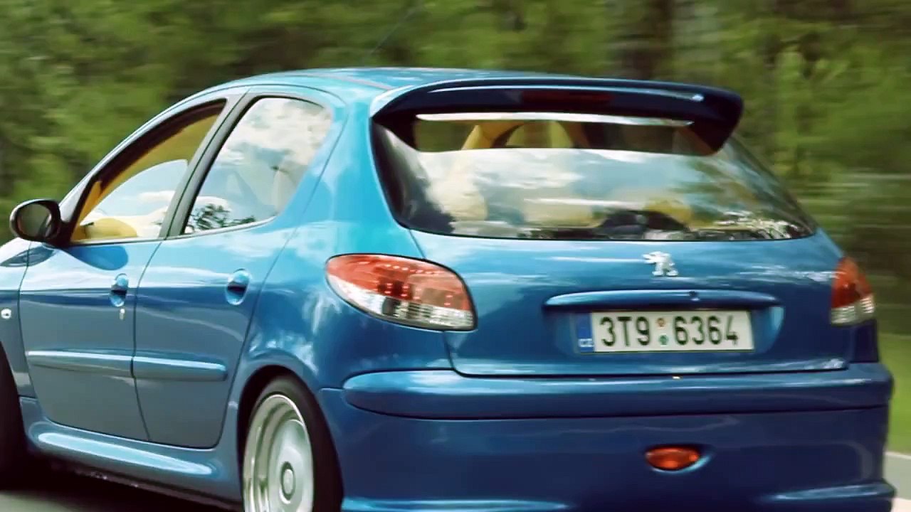 PEUGEOT 206