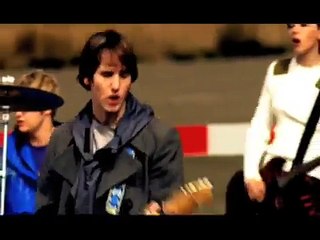 Ash - A Life Less Ordinary