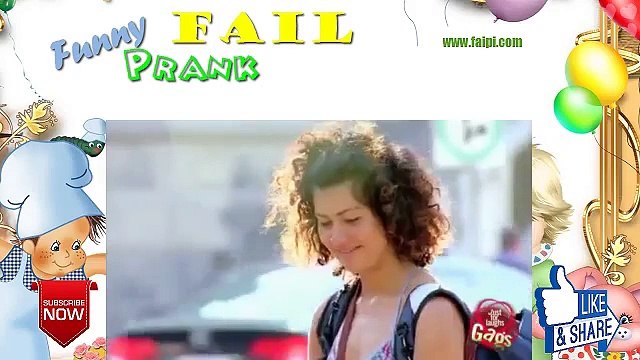 Funny Bugs Bunny Steals Carrots Prank aw9dShg eWM