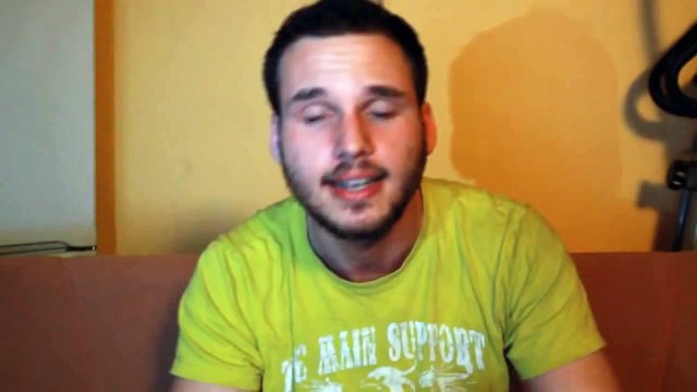 JuliensBlog vs Emo sucht Freunde [GERMAN] - Parodie 1