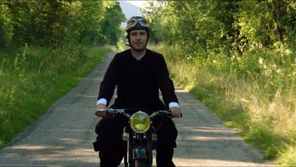 Fou d'Amour (2015) - Bande Annonce / Trailer [VF-HD]