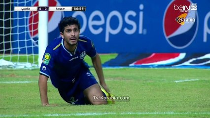 الحكم يطرد أيمن أشرف لاعب سموحة للتمثيل