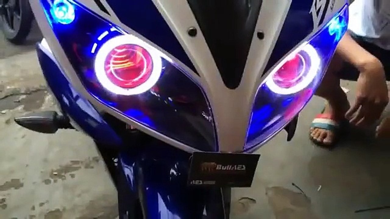 YAMAHA R15 INDONESIA 2014 | YAMAHA R15 V2.0 ANGEL EYES MODIFICATION