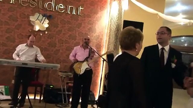 Gasca Nebuna - Muzica de petrecere, muzica pentru nunta.