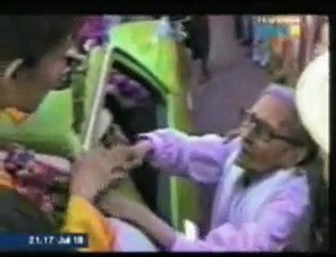 John Pilger Interviews Aung San Suu Kyi