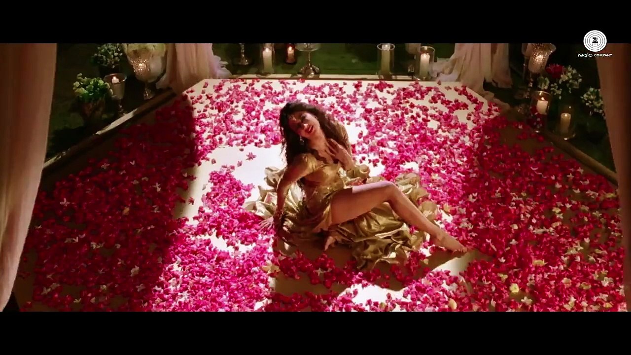 Aao Raja Yo Yo Honey Singh Neha Kakkar HD-(smackiajaTT.CoM)
