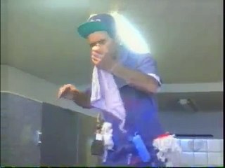 Pintando o Banheiro | Pegadinha com Ivo Holanda | Programa Silvio Santos