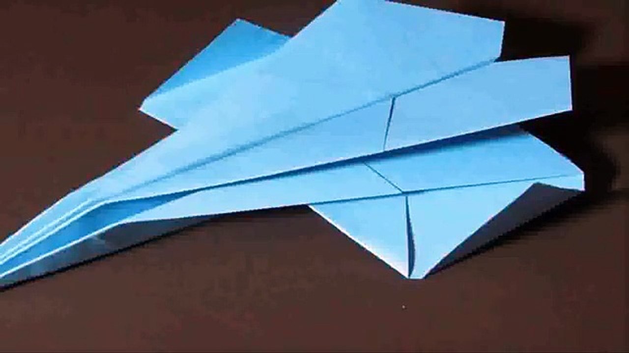 How to make a Paper Airplane - Paper Airplanes - Paper Planes