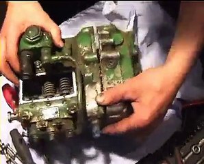 Deutz Einspritzpumpe Reglergehäuse von Pumpe trennen , Bosch  injection pump