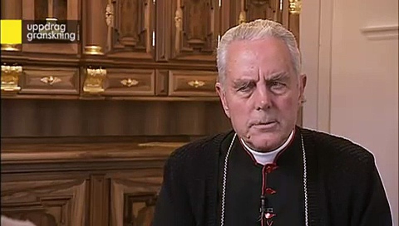 Bishop Richard Williamson tells the truth about the "holocaust"