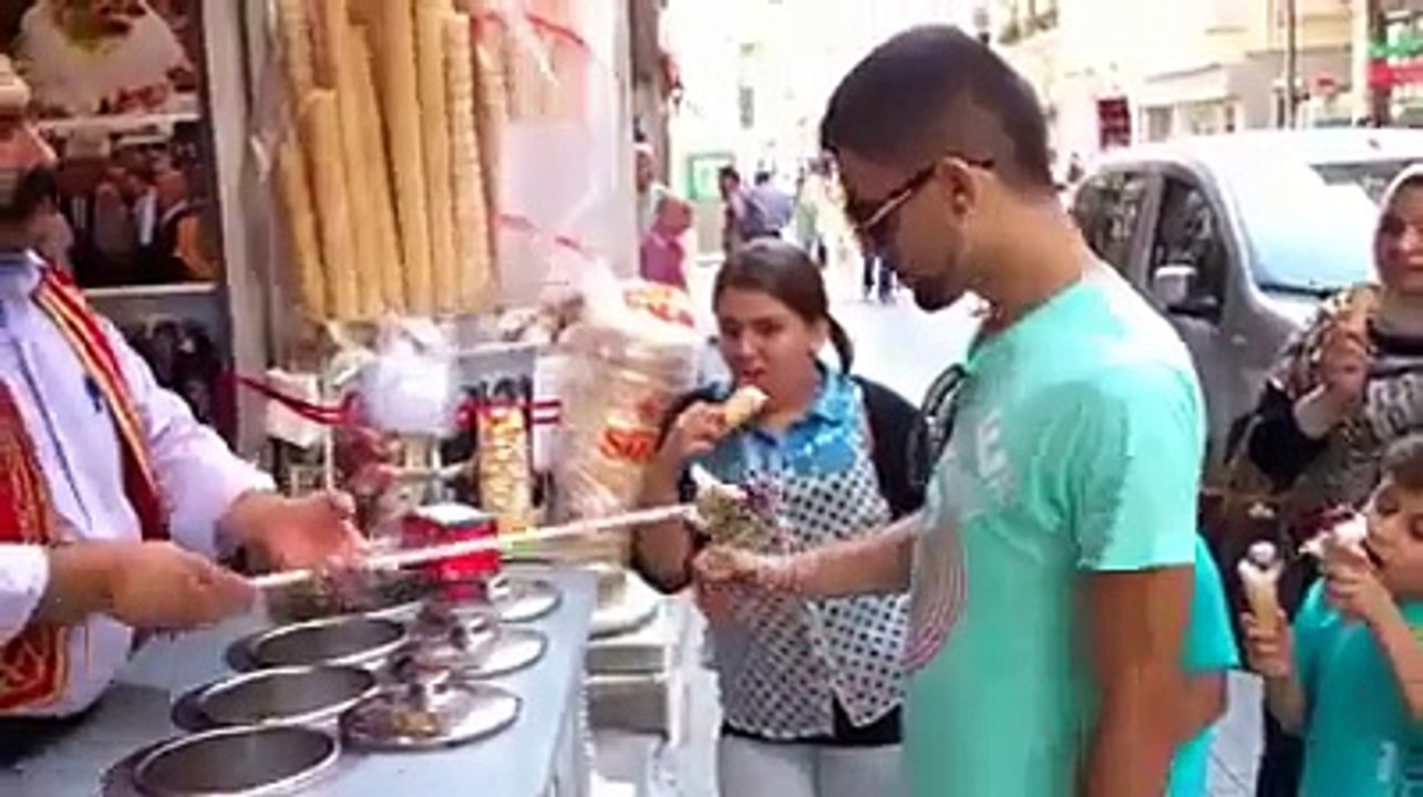 آئسکریم ہو تو ایسی