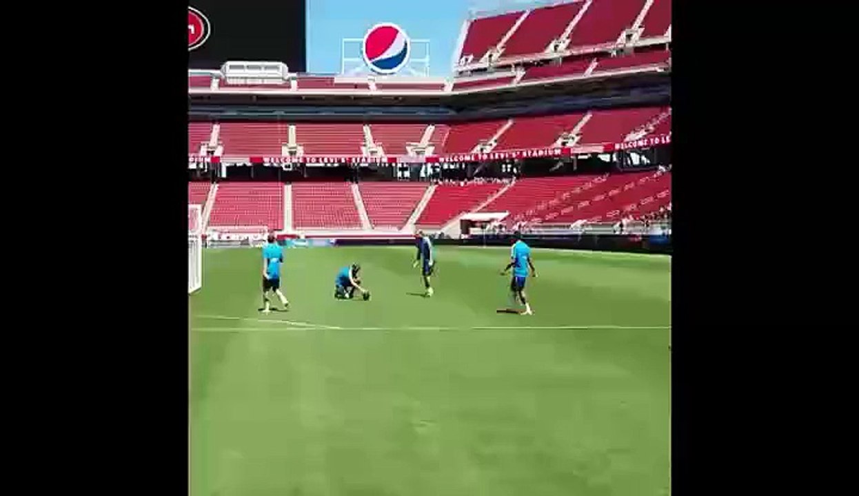 Suarez kaleye geçerse...