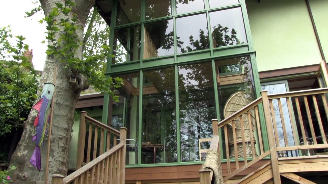 Walter Segal Eco Retrofit: Solar chimney | thermal store