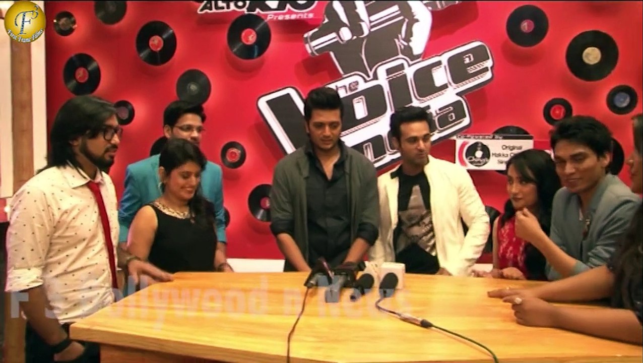 RETEISH & PULKIT VISIT SET OF THE "VOICE OF INDIA" FOR PROMOTION