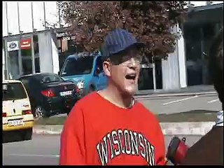 Biella manifestazione contro Phonemedia per mancato pagamento stipendi