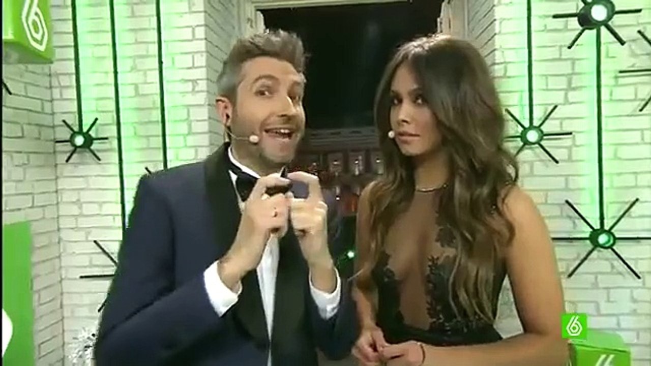 Campanadas laSexta 2014 | Cristina Pedroche: “¿Tú crees que llevo algo rojo?”