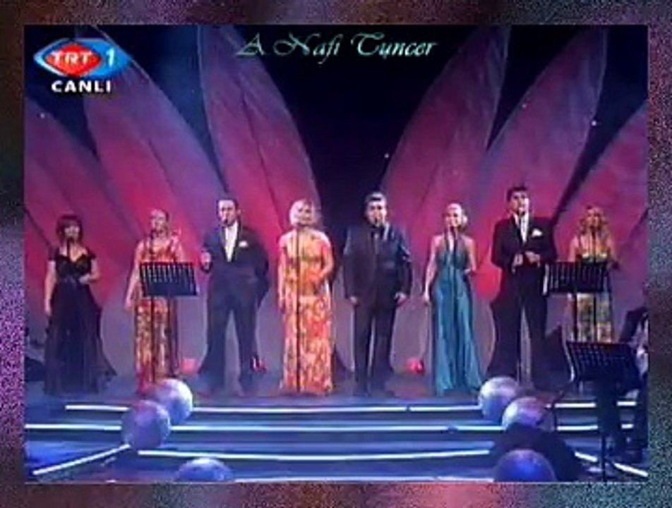 AKŞAM SEFASI KORO *Urfa'nın Etrafı Dumanlı Dağlar*