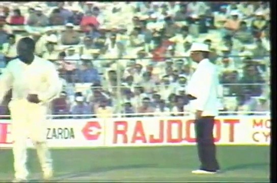 Ptv Classic Ad, Wasim Akrm