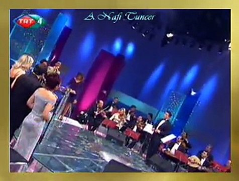 TRT TSM KORO *Akşam Olunca Yârelerim Sızlar*