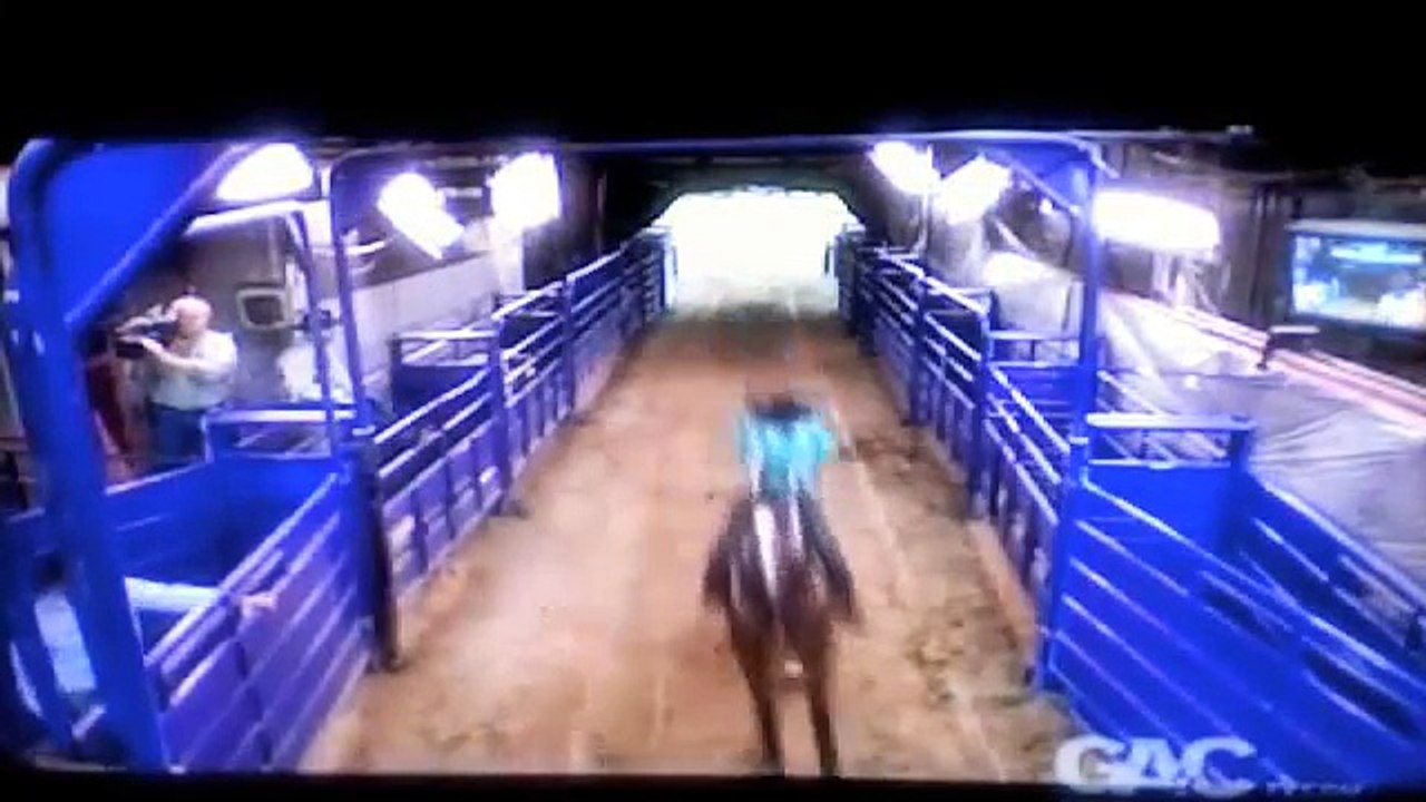 NFR 2011 Round 4 Barrel racing