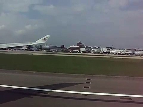 Qatar Airways Stunning Take Off from London Heathrow - A340-600