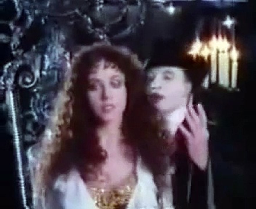 Gerard Butler 2004 Phantom Review